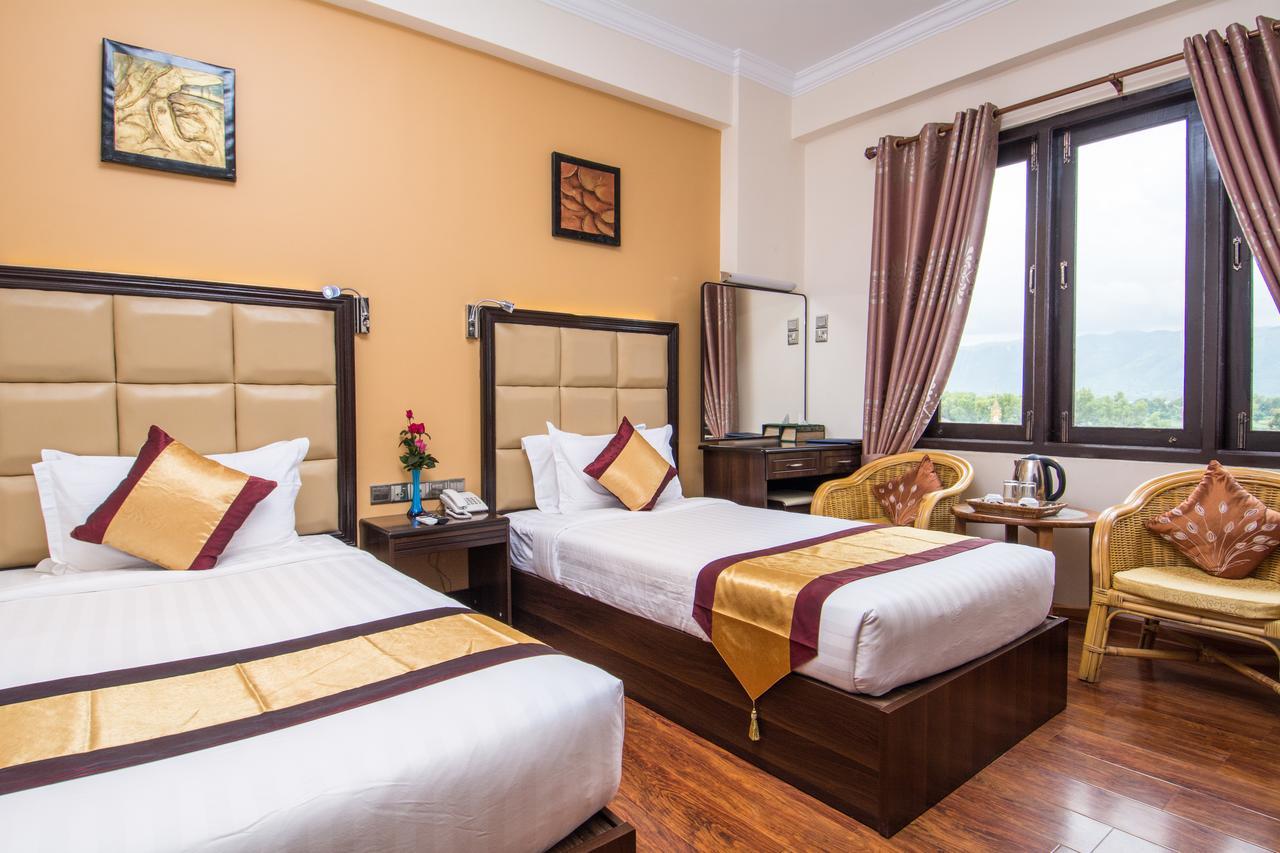 The Hotel Emperor-Inle Ньоншуэ Экстерьер фото