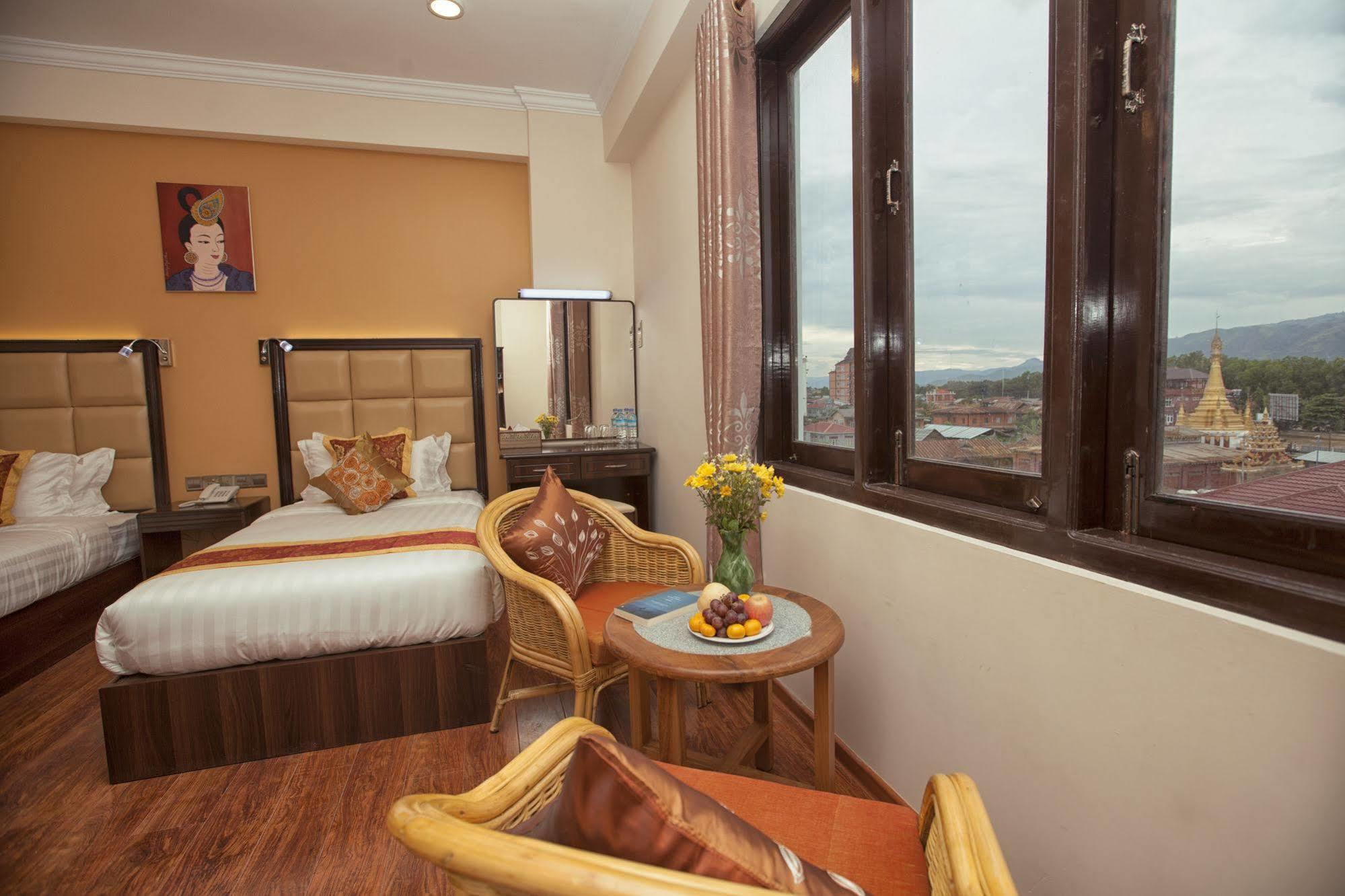 The Hotel Emperor-Inle Ньоншуэ Экстерьер фото